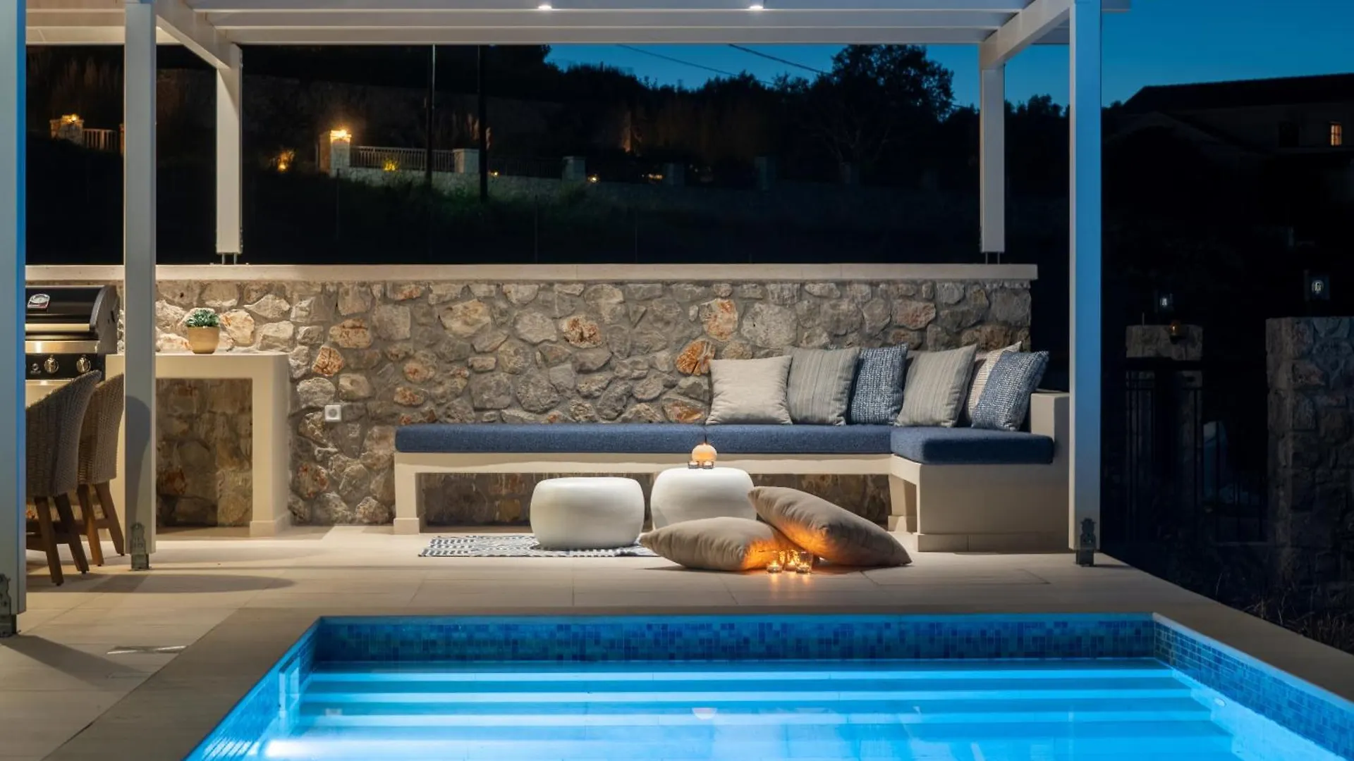 Villa Ariste With Stunning Views Near Fiscardo Katsarata