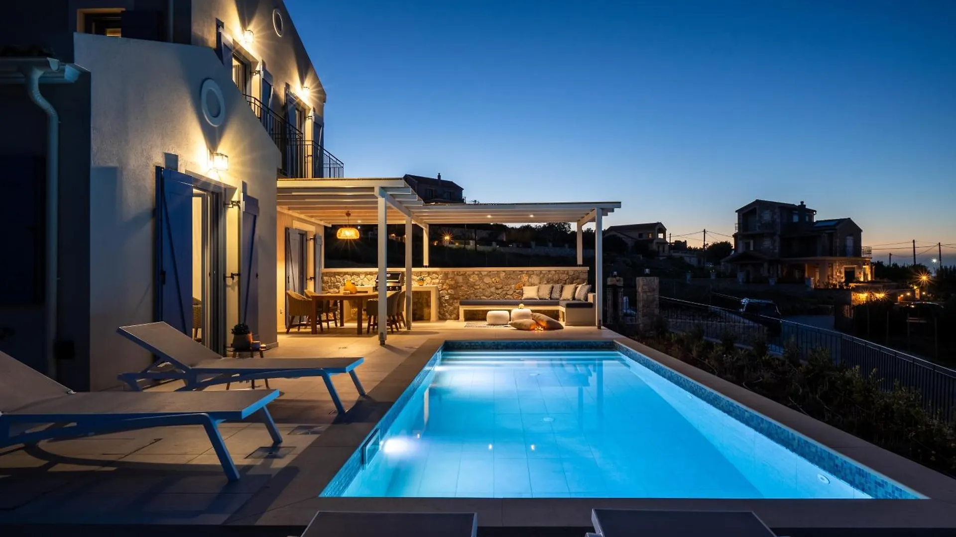 Villa Ariste With Stunning Views Near Fiscardo Katsarata
