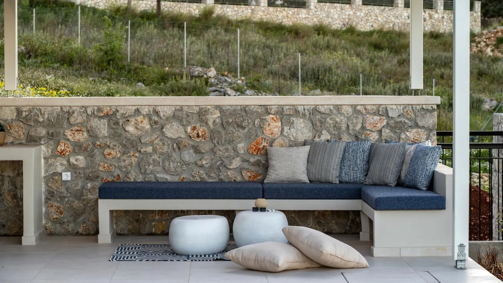 Villa Ariste With Stunning Views Near Fiscardo Katsarata