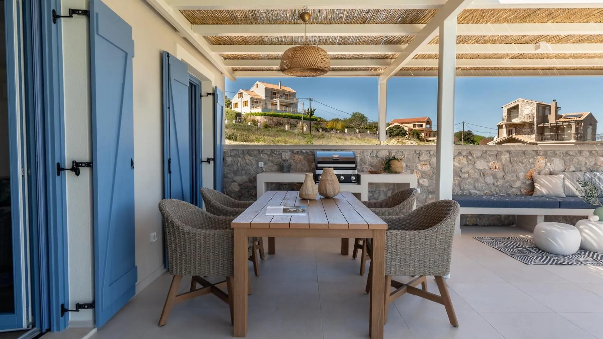 Villa Ariste With Stunning Views Near Fiscardo Katsarata